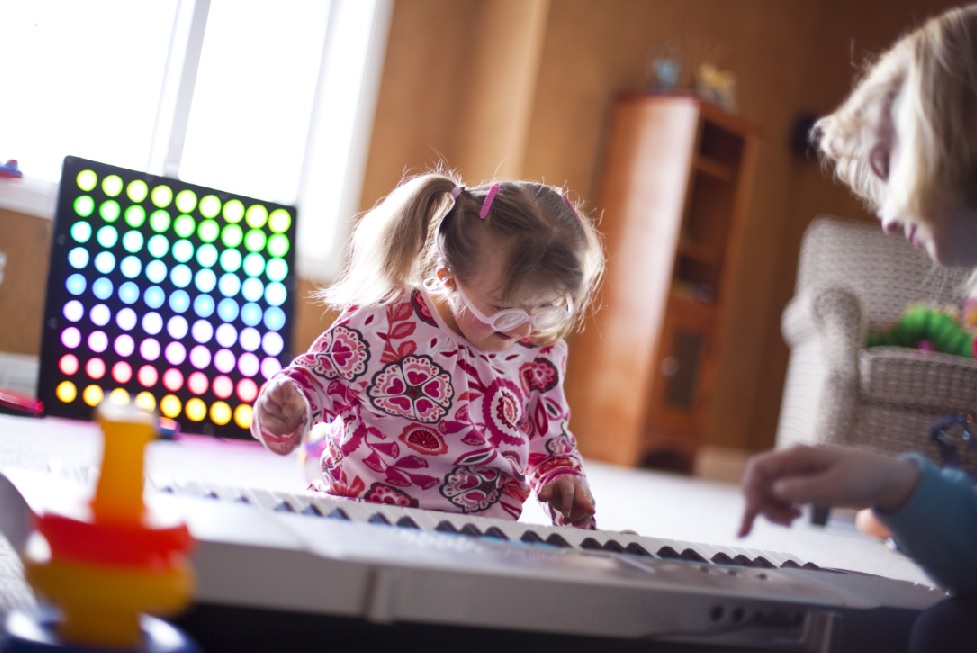 Alexis Piano Playing